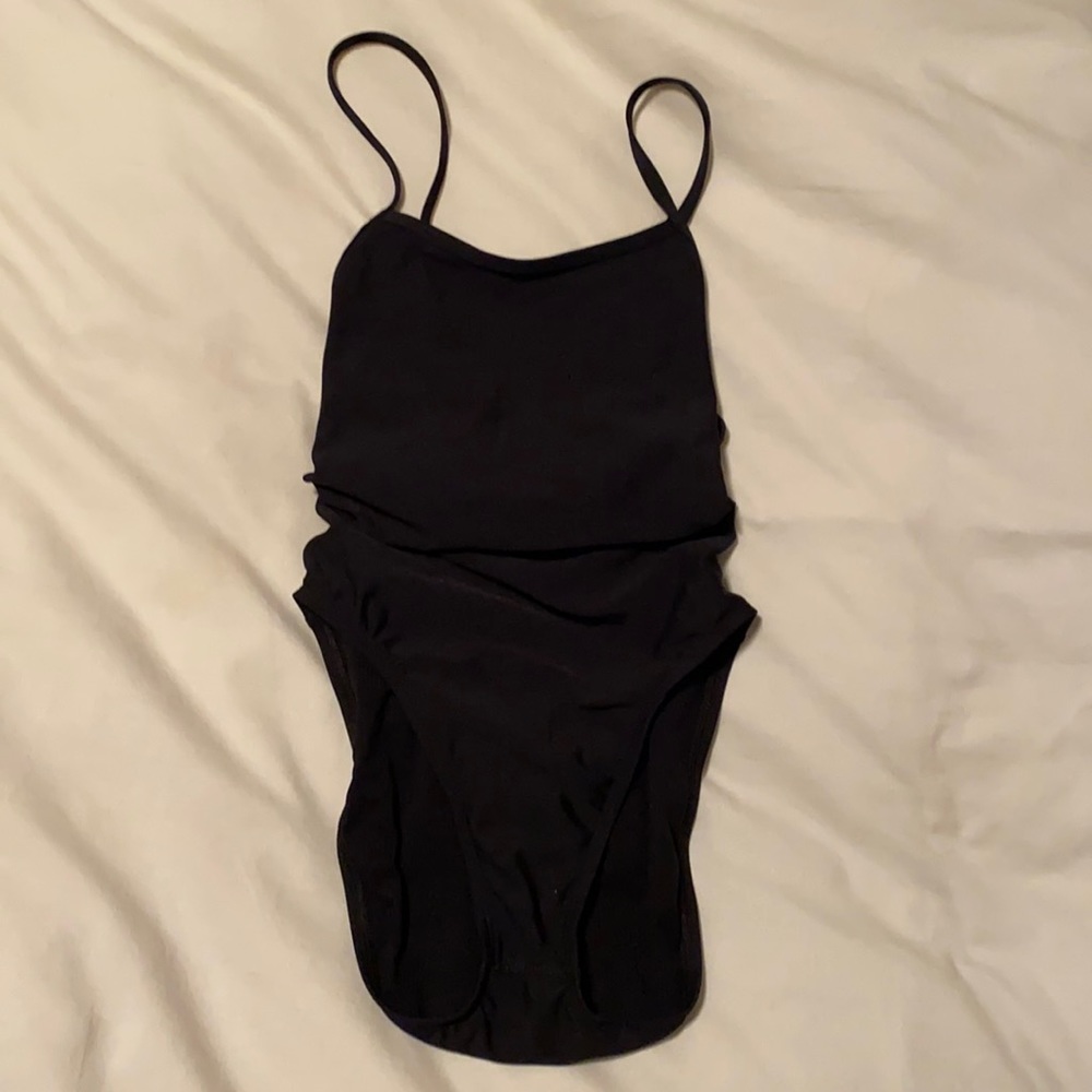 jolyn:black “jackson 4” tie-back one piece size 30